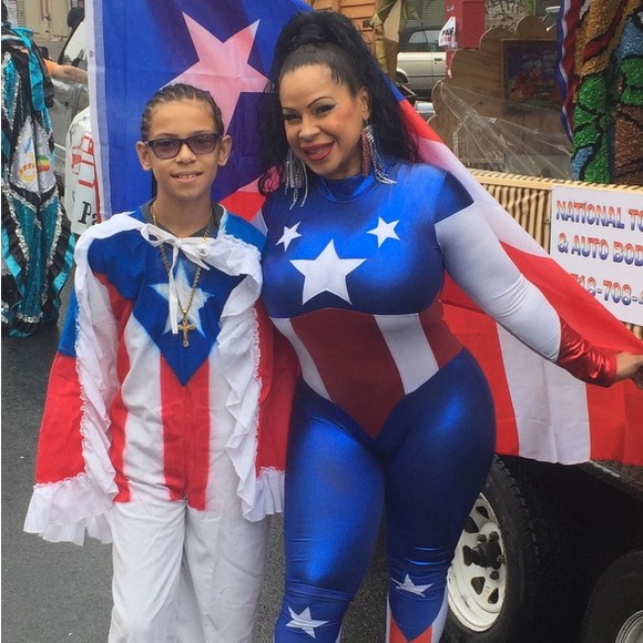 ✅ Women's Plus captain American Allegiance Superhero Costume 1x/2x - Picture 5 of 6